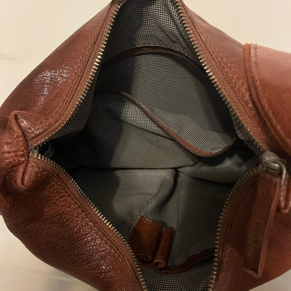 Spikes & Sparrow Leather Crossbody Bag - Picture 11 of 13